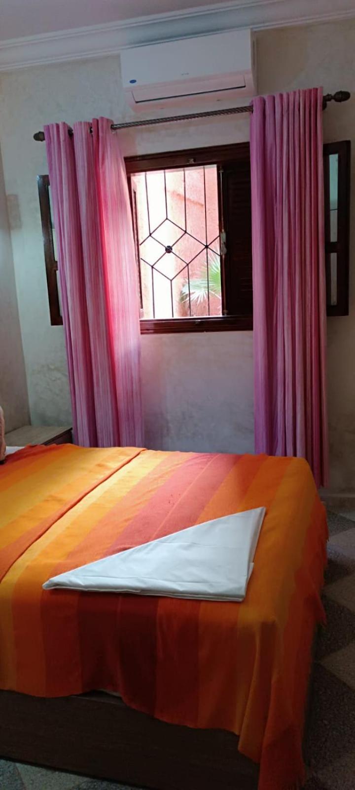 Mirleft Tayought Guest House Exterior foto